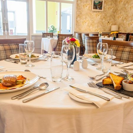 The Beara Coast Hotel Castletownbere Buitenkant foto