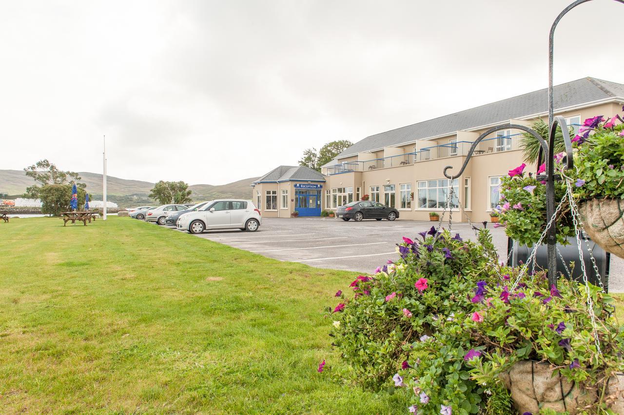 The Beara Coast Hotel Castletownbere Buitenkant foto