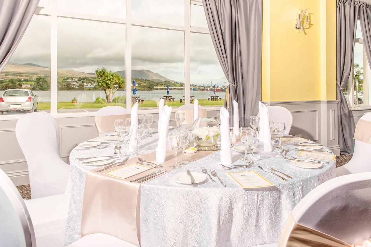 The Beara Coast Hotel Castletownbere Buitenkant foto